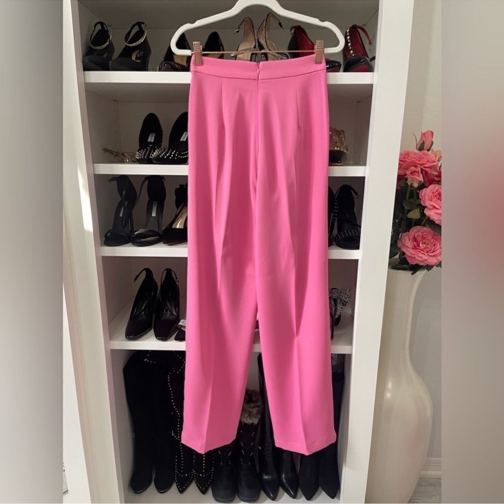 NWT CYNTHIA Triangle Bralette. Featuring thin spaghetti straps Size Small - Picture 11 of 15